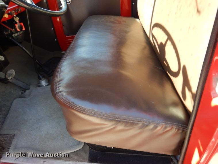 image for item DI8094 1947 Dodge WF-32  flatbed truck