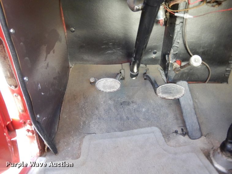 image for item DI8094 1947 Dodge WF-32  flatbed truck