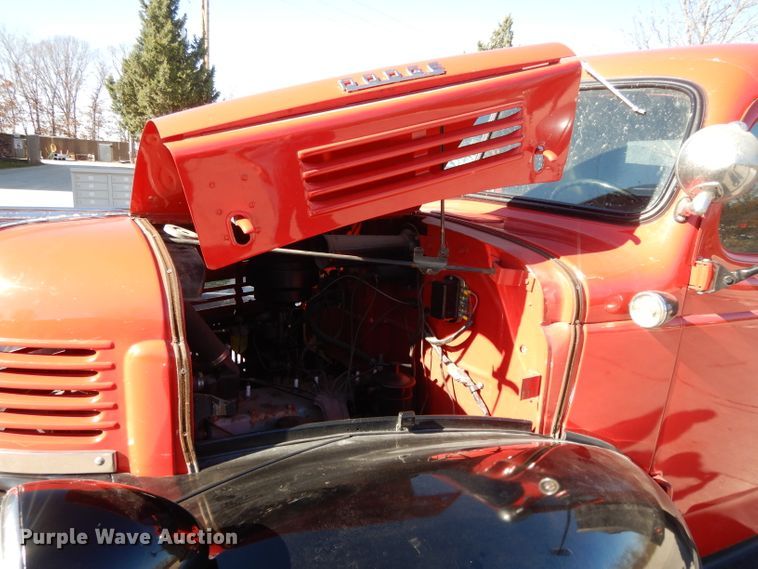 image for item DI8094 1947 Dodge WF-32  flatbed truck