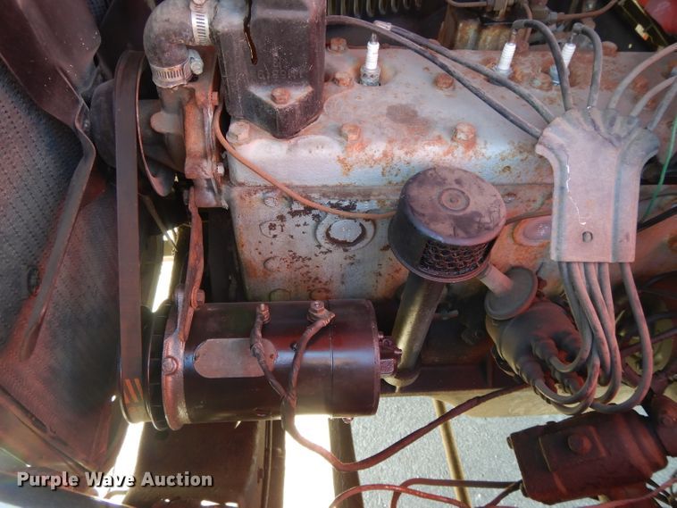 image for item DI8094 1947 Dodge WF-32  flatbed truck