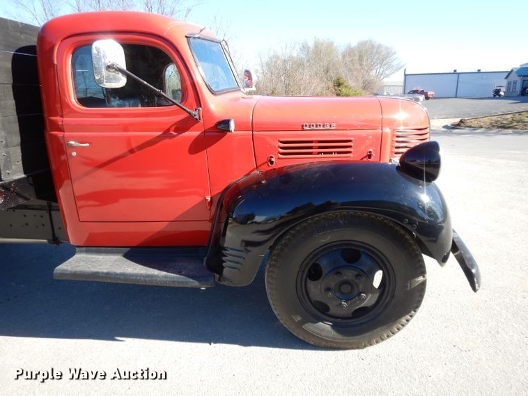 image for item DI8094 1947 Dodge WF-32  flatbed truck