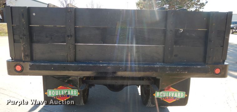 image for item DI8094 1947 Dodge WF-32  flatbed truck