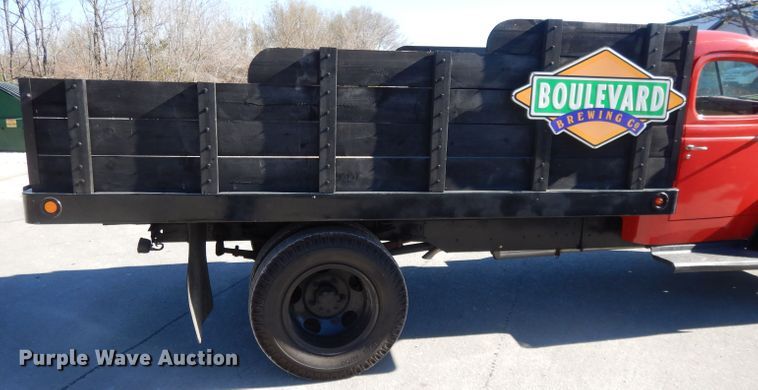 image for item DI8094 1947 Dodge WF-32  flatbed truck