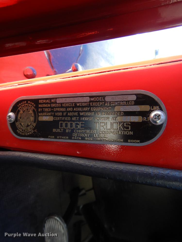 image for item DI8094 1947 Dodge WF-32  flatbed truck