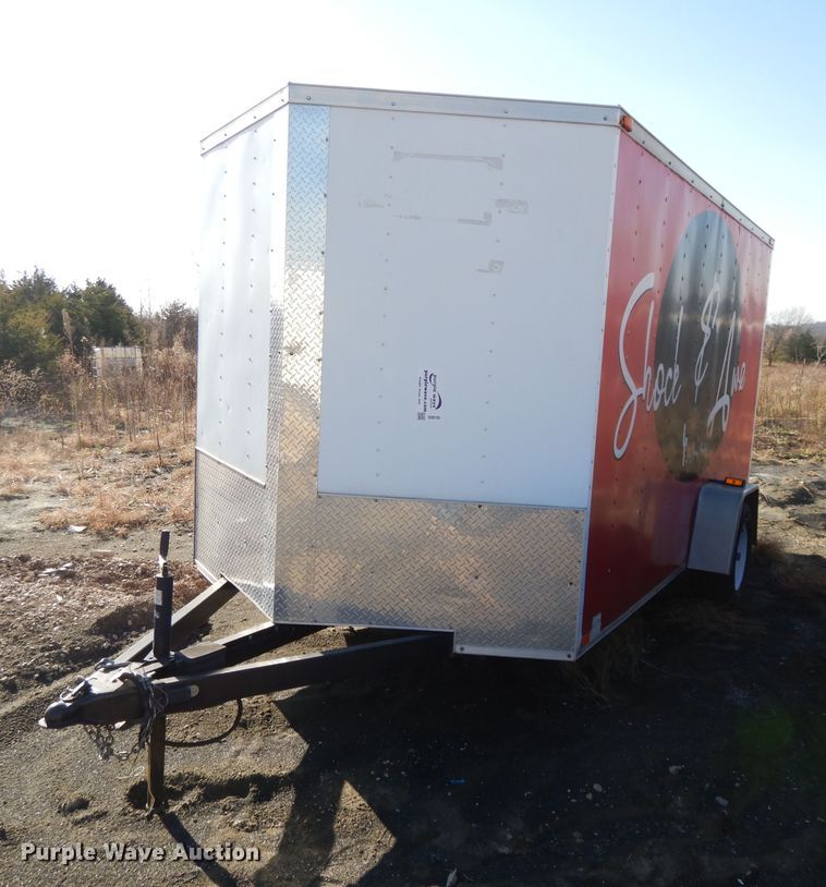 image for item DI8135 2010 Arising Industries 712VSRW enclosed cargo trailer