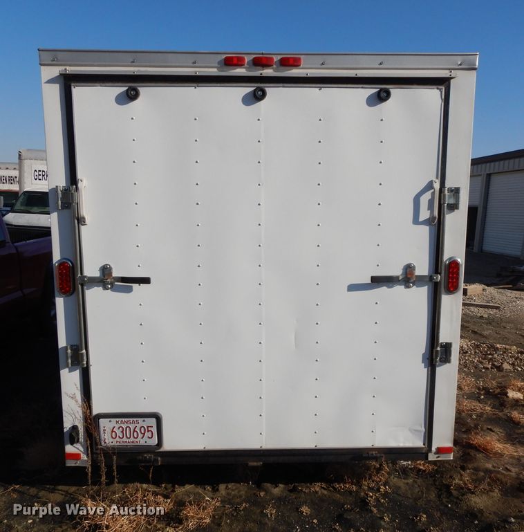 image for item DI8135 2010 Arising Industries 712VSRW enclosed cargo trailer