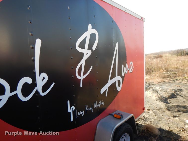 image for item DI8135 2010 Arising Industries 712VSRW enclosed cargo trailer