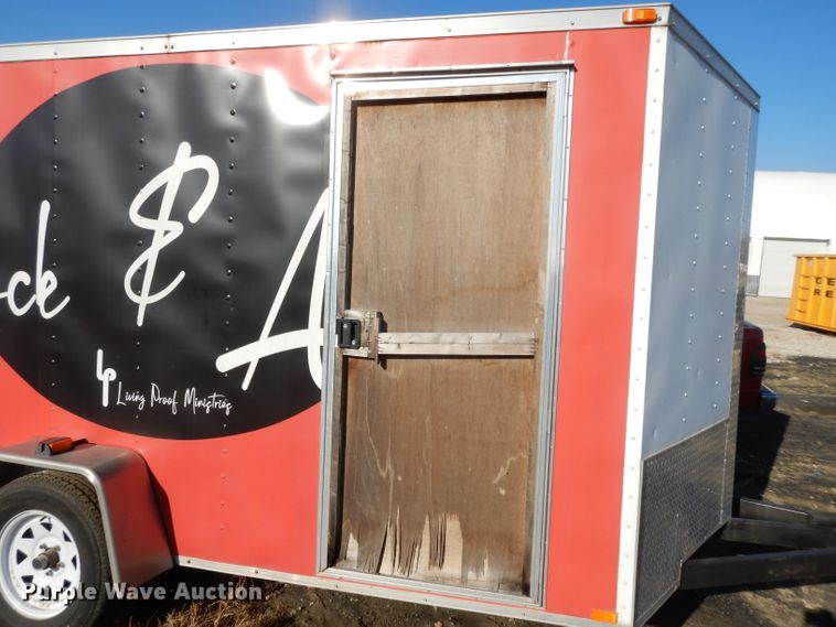 image for item DI8135 2010 Arising Industries 712VSRW enclosed cargo trailer