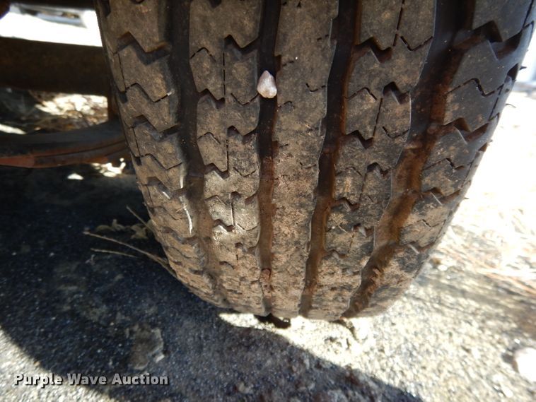 image for item DI8135 2010 Arising Industries 712VSRW enclosed cargo trailer