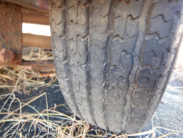 image for item DI8135 2010 Arising Industries 712VSRW enclosed cargo trailer