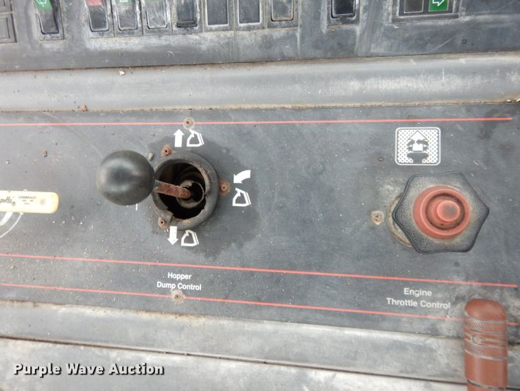 image for item DI8170 1998 Elgin Pelican P  street sweeper