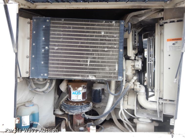 image for item DI8170 1998 Elgin Pelican P  street sweeper