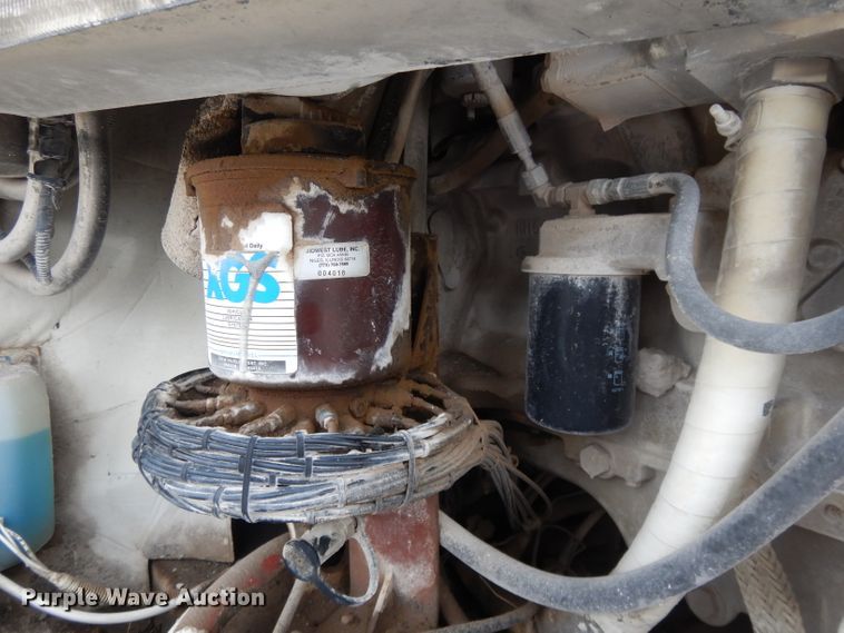 image for item DI8170 1998 Elgin Pelican P  street sweeper