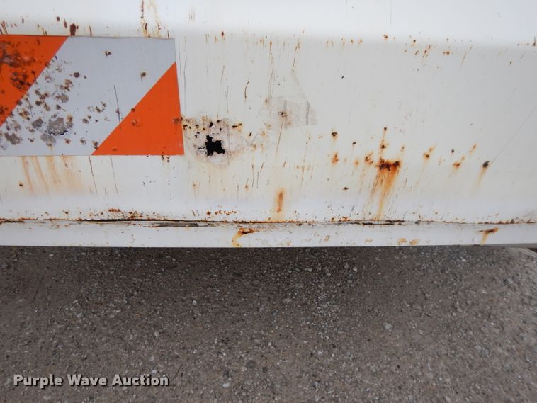 image for item DI8170 1998 Elgin Pelican P  street sweeper