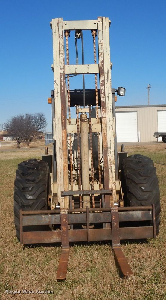 image for item DI8175 Ingersoll Rand RT706G  forklift
