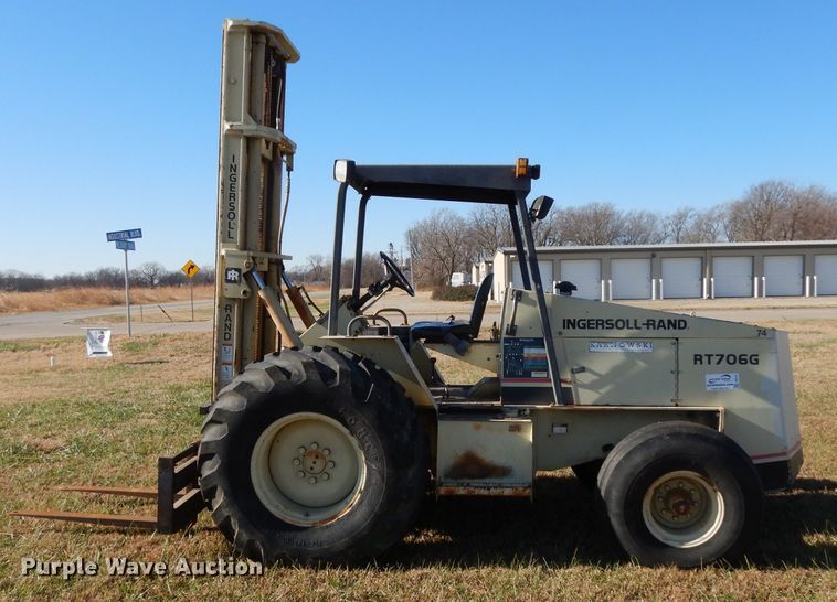 image for item DI8175 Ingersoll Rand RT706G  forklift