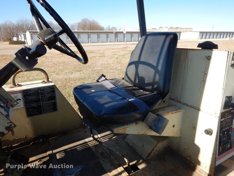 image for item DI8175 Ingersoll Rand RT706G  forklift