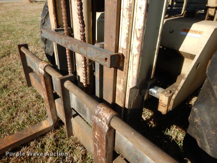 image for item DI8175 Ingersoll Rand RT706G  forklift