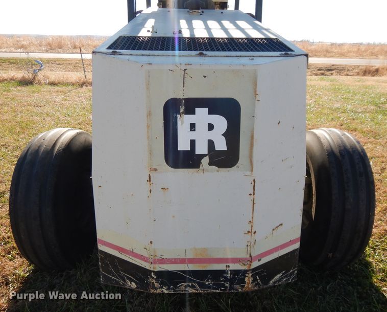 image for item DI8175 Ingersoll Rand RT706G  forklift