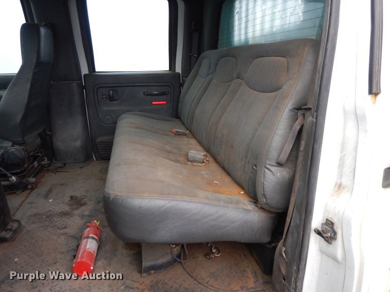 image for item DI8217 2003 Chevrolet C5500  dump flatbed truck