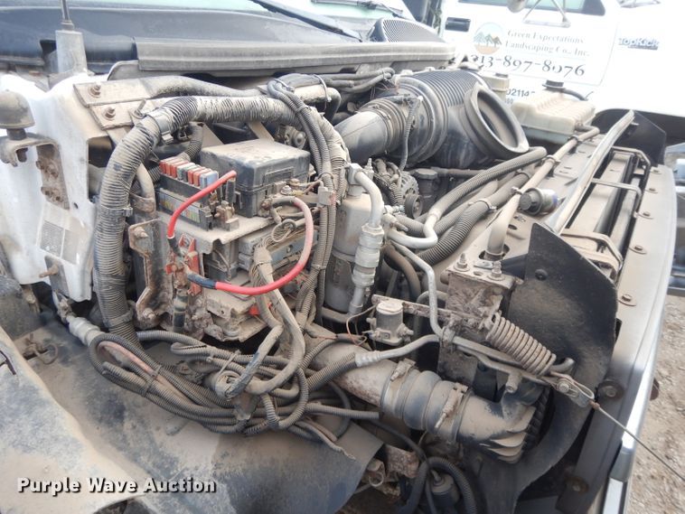 image for item DI8217 2003 Chevrolet C5500  dump flatbed truck