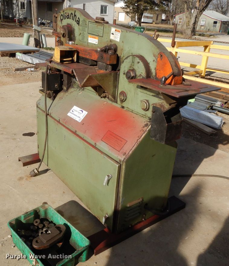 image for item DI8221 Piranha P50 ironworker