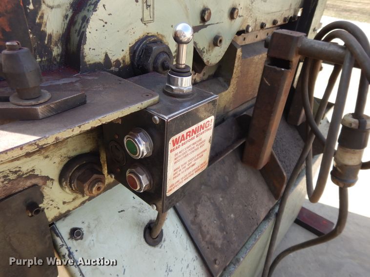image for item DI8221 Piranha P50 ironworker
