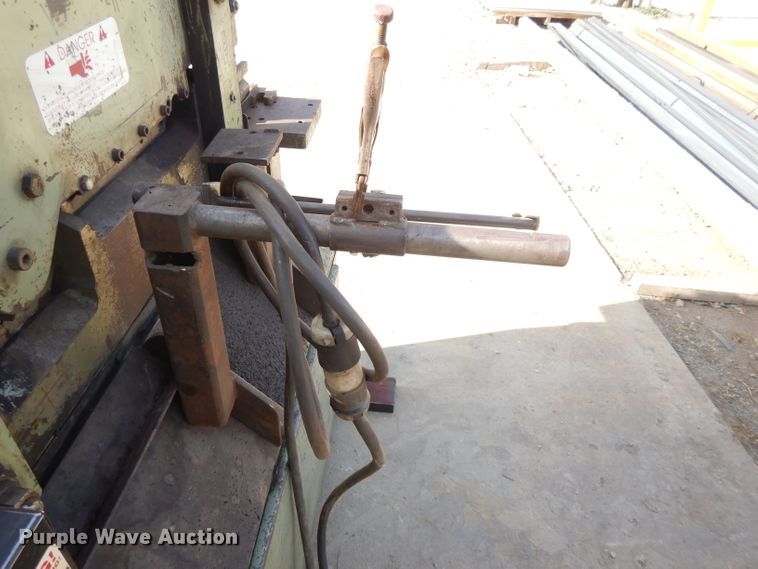 image for item DI8221 Piranha P50 ironworker