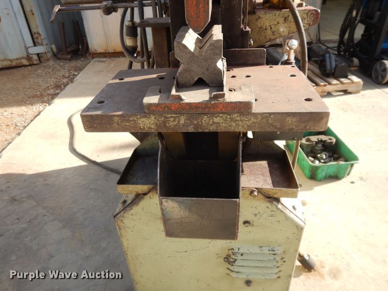 image for item DI8221 Piranha P50 ironworker