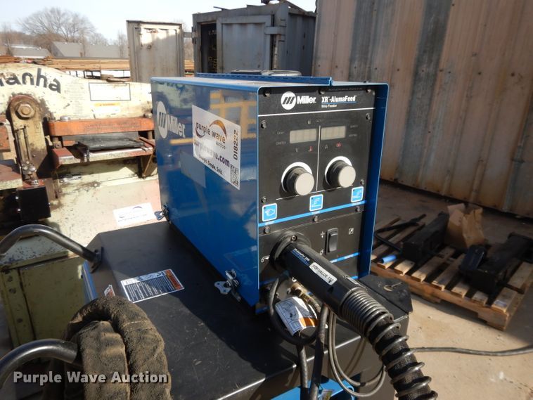 image for item DI8222 Miller Aluma Power 450MPA welder
