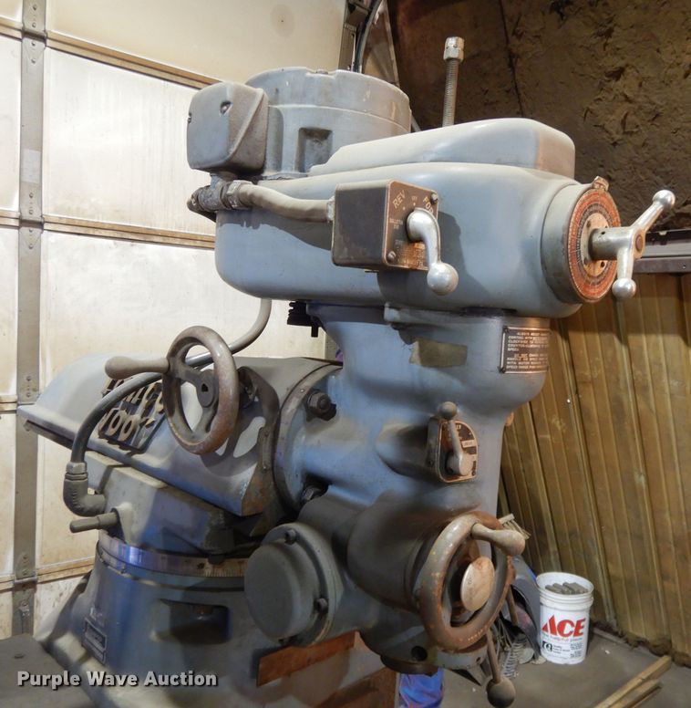 image for item DI8224 Falco 100 vertical mill