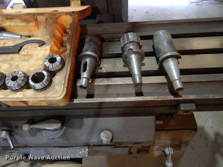 image for item DI8224 Falco 100 vertical mill