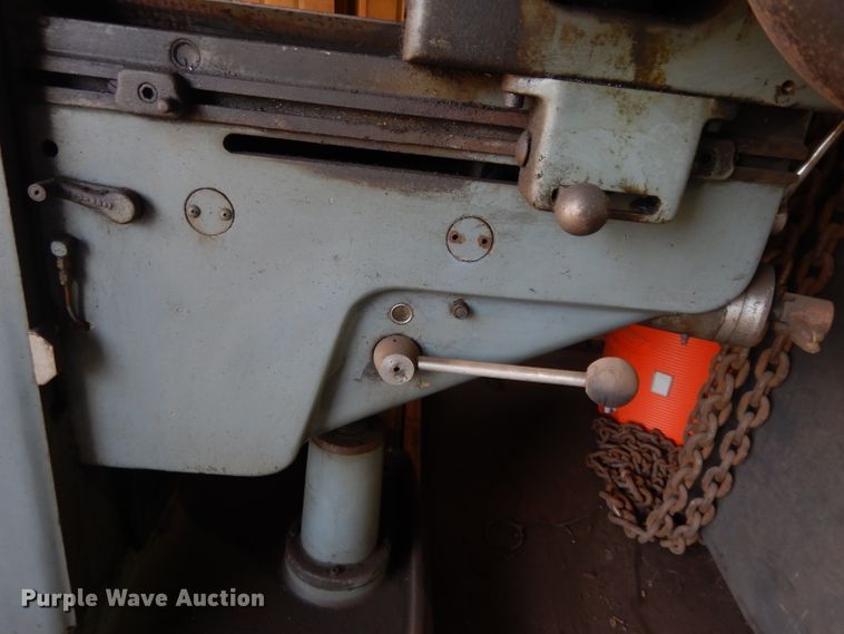 image for item DI8224 Falco 100 vertical mill