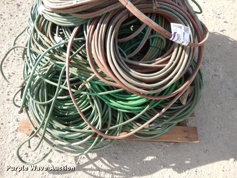 image for item DI8225 Hoses