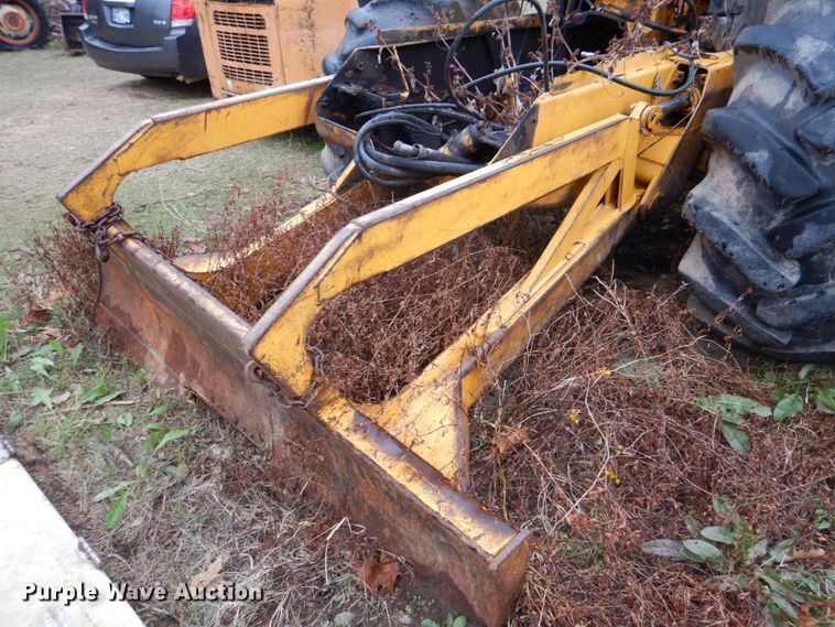 image for item DJ0338 John Deere 648D skidder