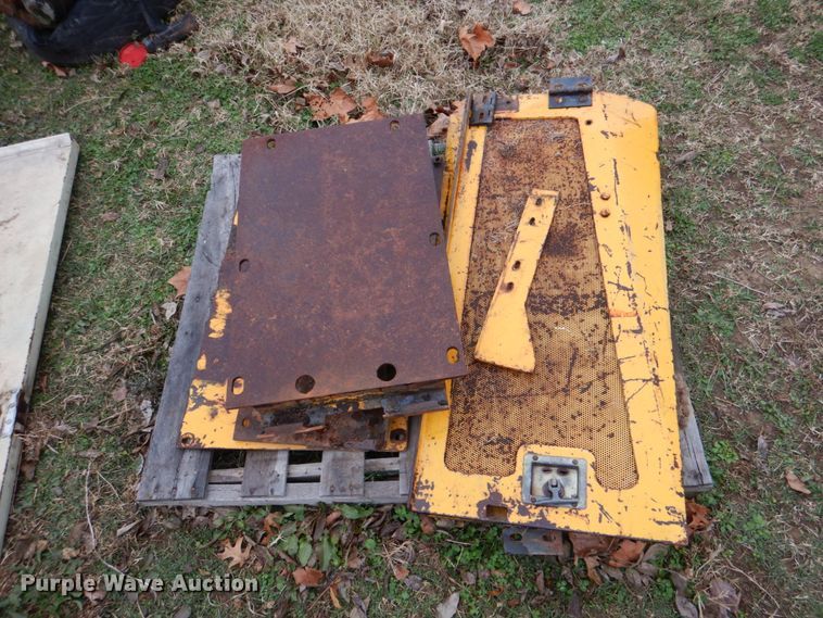 image for item DJ0338 John Deere 648D skidder