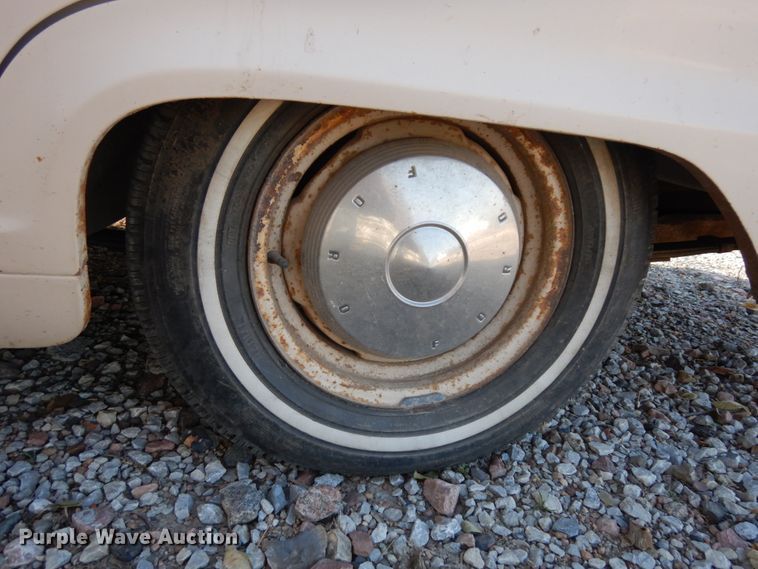 image for item DJ5780 1962 Ford Fairlane 500