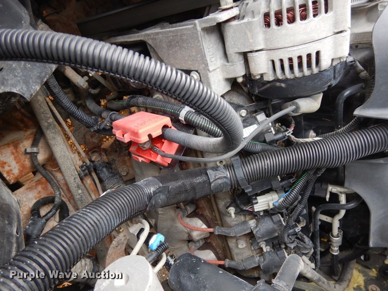 image for item DJ5804 2004 Chevrolet Silverado 1500  pickup truck