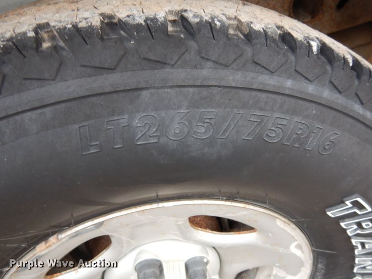 image for item DJ5804 2004 Chevrolet Silverado 1500  pickup truck