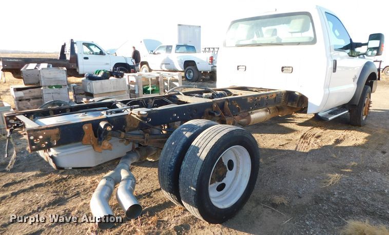 image for item DJ5846 2012 Ford F550 Super Duty XL  truck cab and chassis