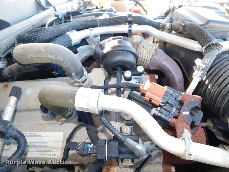 image for item DJ5846 2012 Ford F550 Super Duty XL  truck cab and chassis