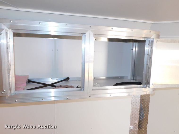 image for item DJ5852 2016 MTI MSCT 8.5X27TA3 enclosed cargo trailer