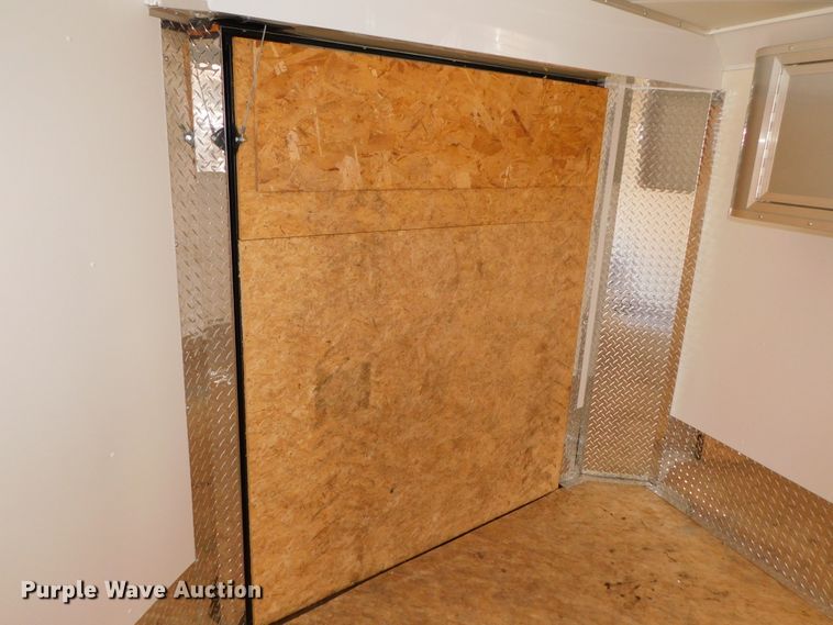 image for item DJ5852 2016 MTI MSCT 8.5X27TA3 enclosed cargo trailer