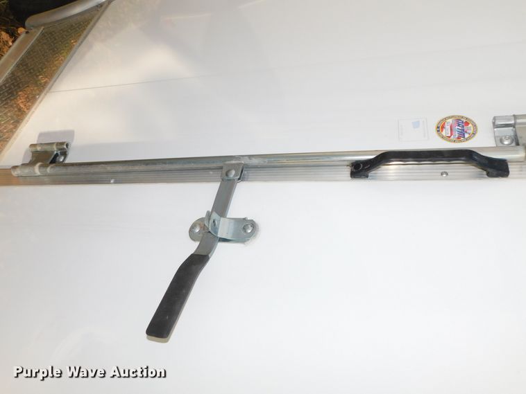 image for item DJ5852 2016 MTI MSCT 8.5X27TA3 enclosed cargo trailer