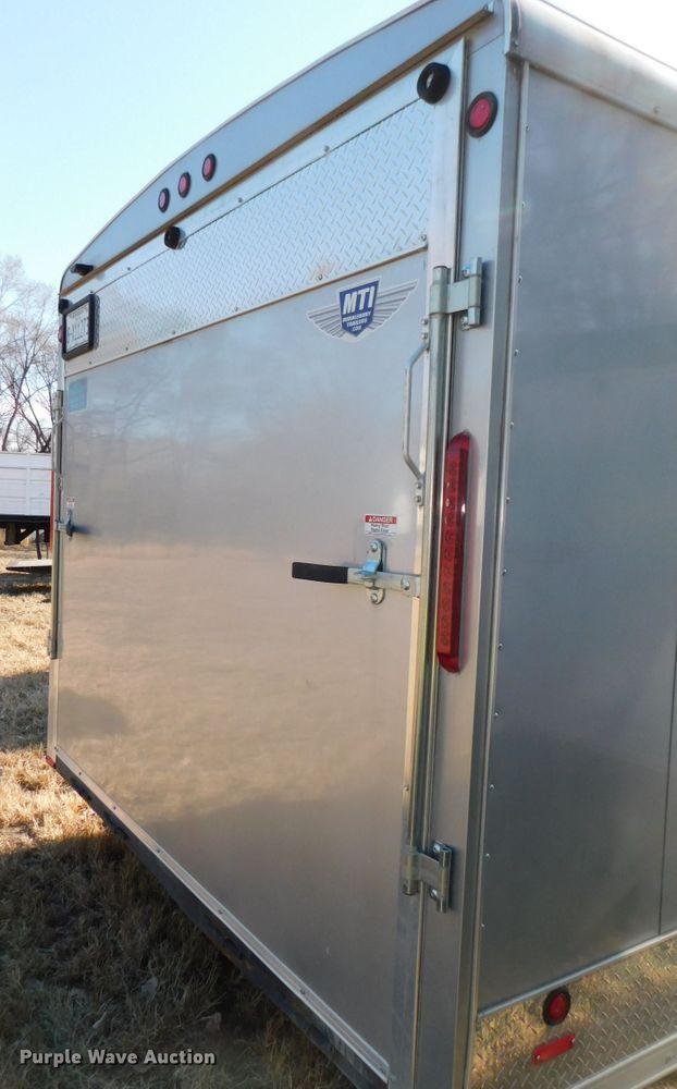 image for item DJ5852 2016 MTI MSCT 8.5X27TA3 enclosed cargo trailer