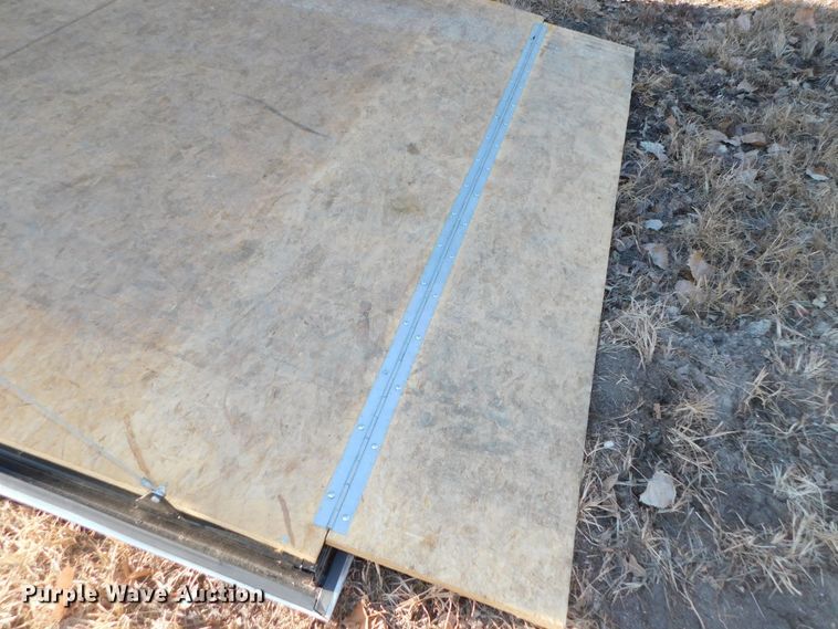 image for item DJ5852 2016 MTI MSCT 8.5X27TA3 enclosed cargo trailer