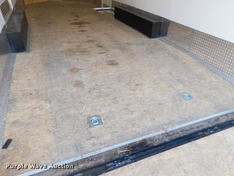 image for item DJ5852 2016 MTI MSCT 8.5X27TA3 enclosed cargo trailer