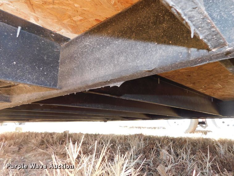 image for item DJ5852 2016 MTI MSCT 8.5X27TA3 enclosed cargo trailer