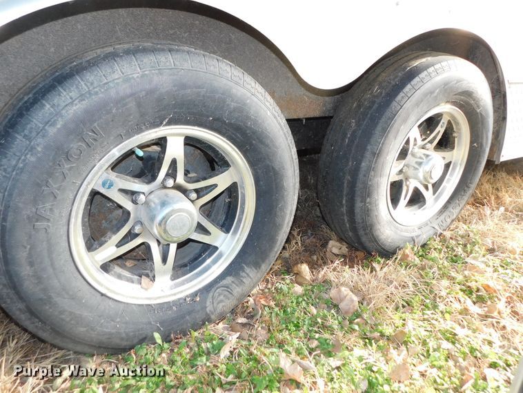 image for item DJ5852 2016 MTI MSCT 8.5X27TA3 enclosed cargo trailer