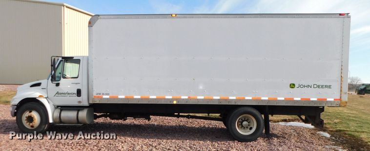 image for item DJ5853 2013 International DuraStar 4300M7  box truck